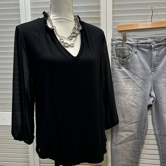 Kim & Cami Tops - Little black top